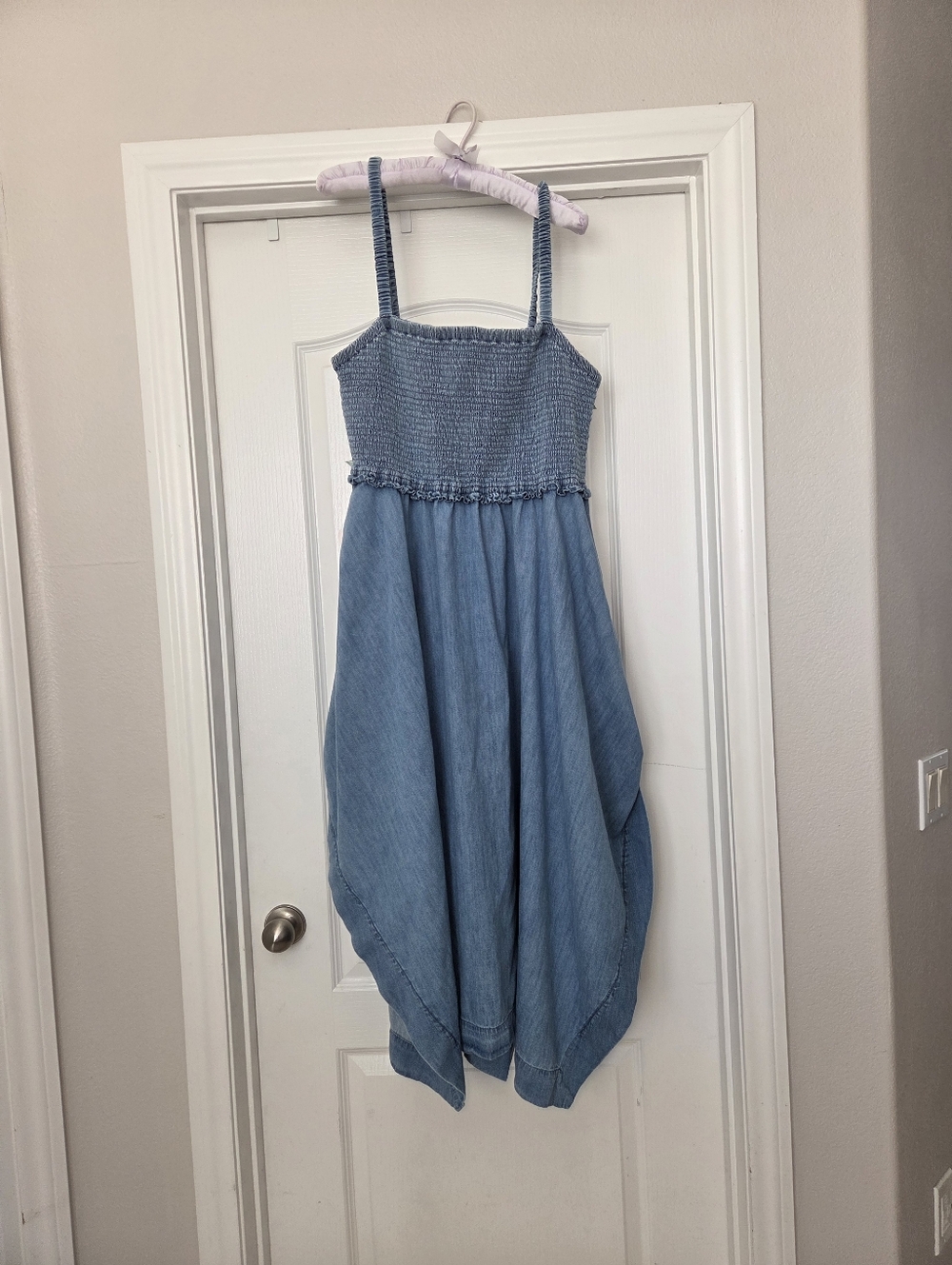 Gap Blue Cotton Chambray Handkerchief Hem Dress With Pockets Smocked XL - Picture 3 of 9